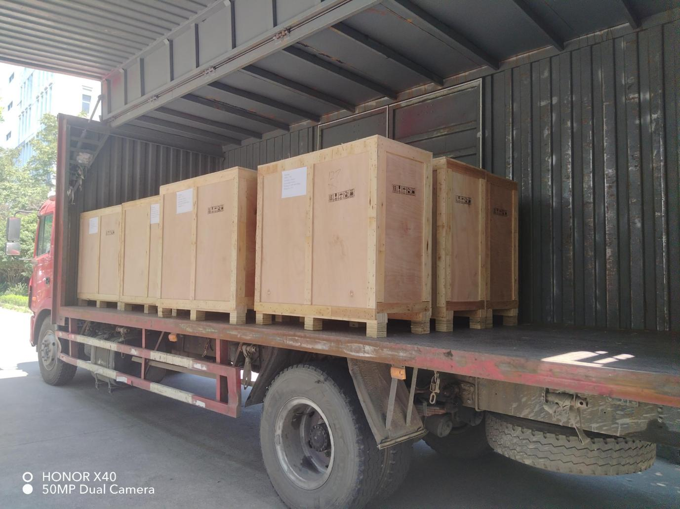 Агент из ОАЭ закупает большое количество систем безопасности для досмотра днища автомобилей